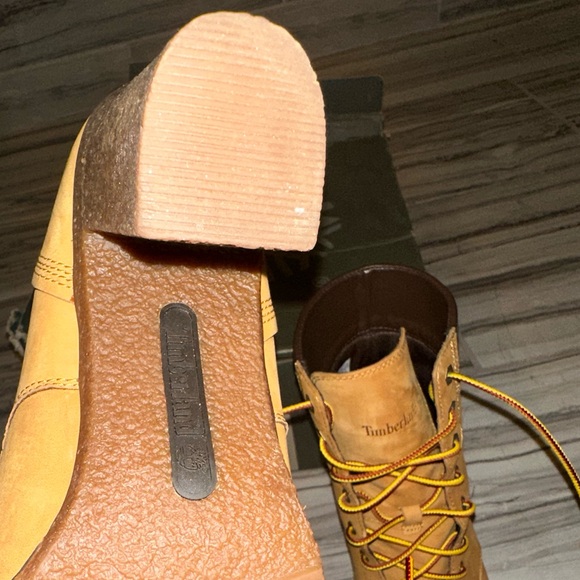 Timberland Women’s Boots - Picture 7 of 14